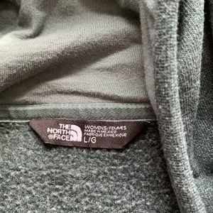 The North Face Tops - Green north face hoodie The North Face Tops - Green north face hoodie